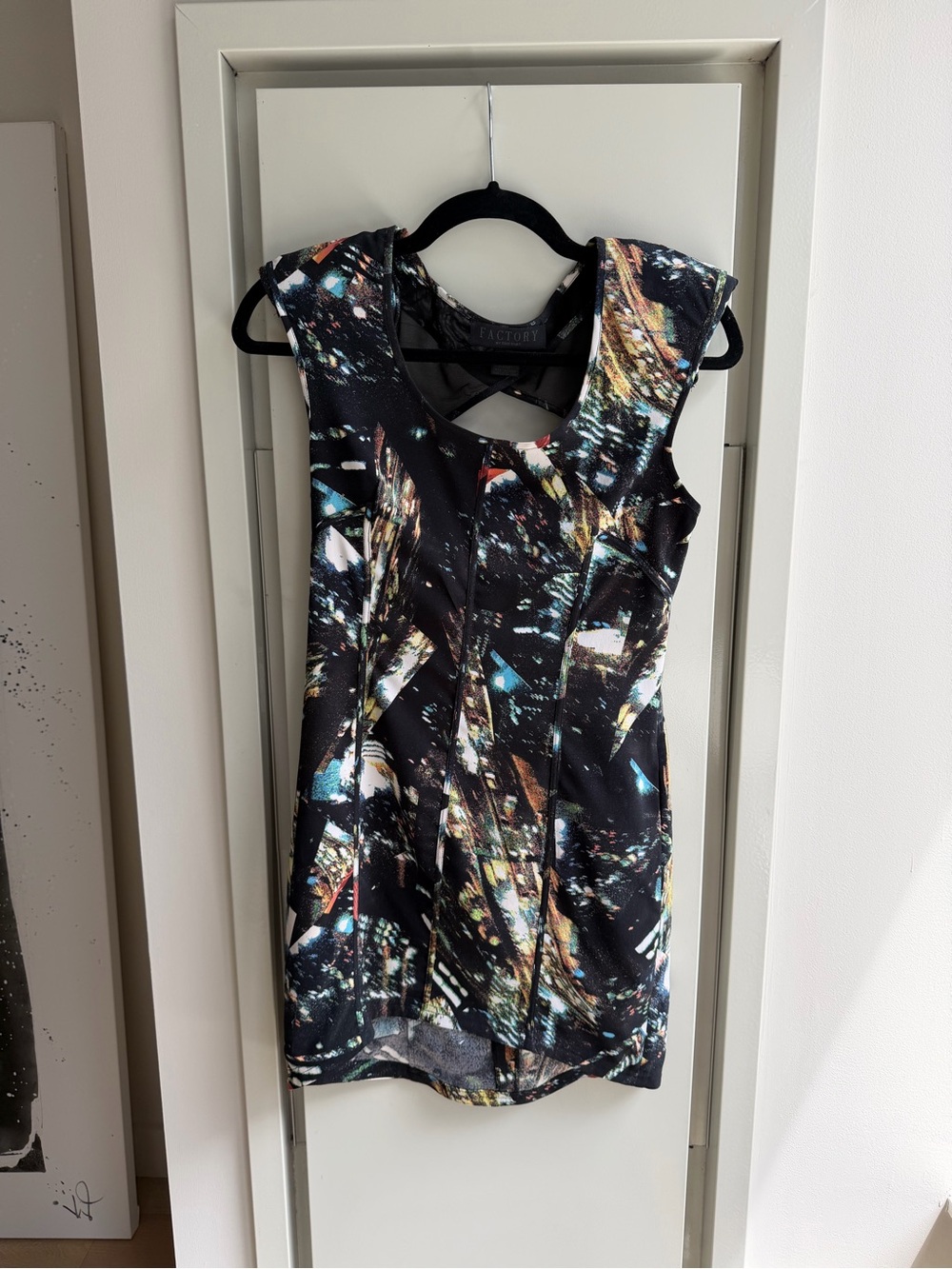 Modern Abstract Print Mini Dress - Black Multicolor